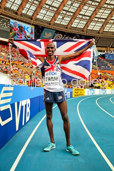 Mo Farah wins Gold 10,000m Gold Worlds Moscow 2013