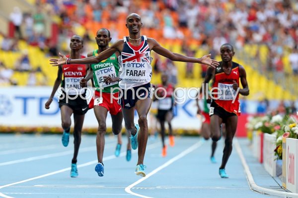 Mo Farah World 10,000m Champion Moscow 2013