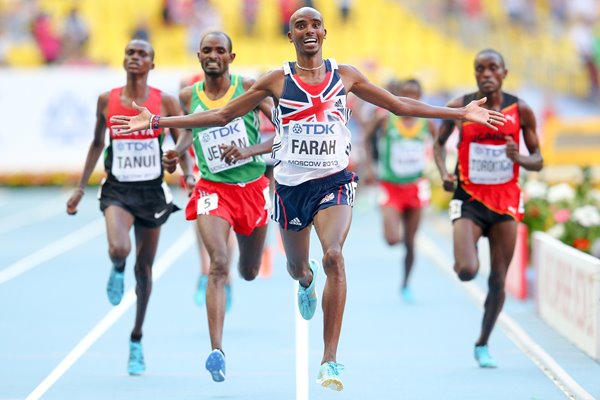 Mo Farah wins World 10,000m Final Moscow 2013