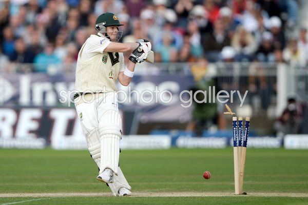 Stuart Broad bowls Steve Smith 4th Test Ashes 2013