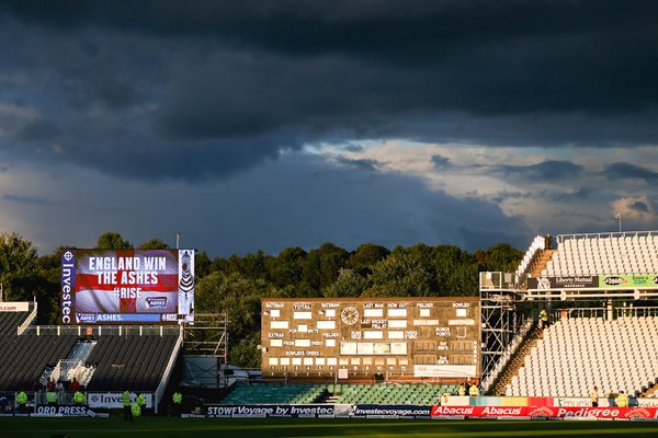 England wins the Ashes series after 4th Ashes Test Durham 2013