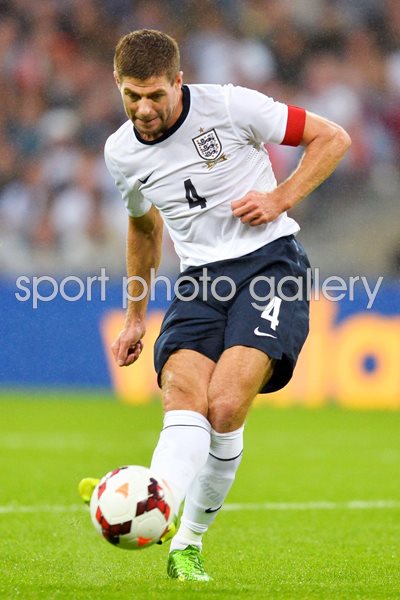 Steven Gerrard England 2013
