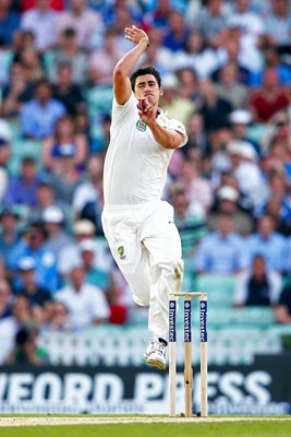 Mitchell Starc Australia bowls 5th Ashes Test Oval 2013