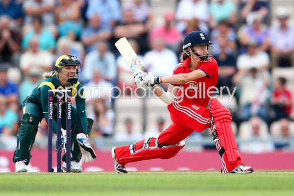 Lydia Greenway England & Jodie Fields Australia Ashes 2013