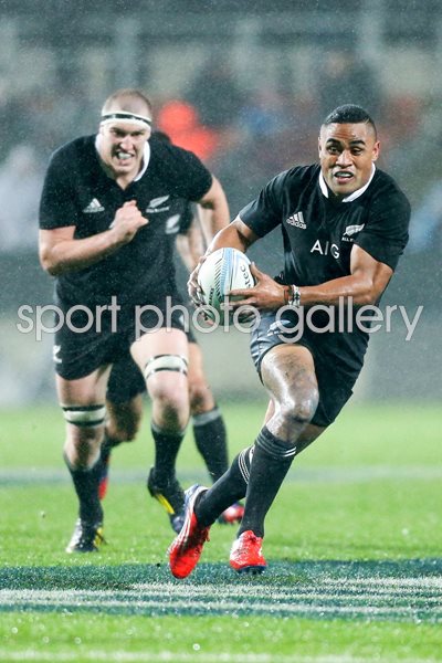 Francis Saili  New Zealand v Argentina Hamilton 2013
