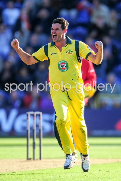 Clint McKay Australia celebrates v England ODI 2013
