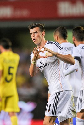 Gareth Bale scores on Real Madrid debut La Liga 2013