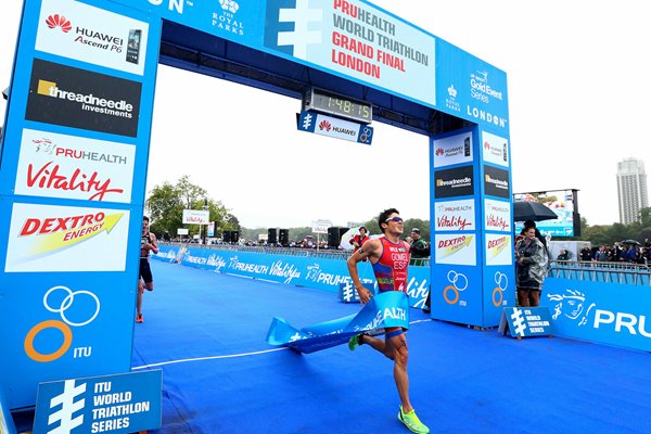 Javier Gomez World Triathlon Grand Final London 2013