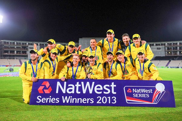Australia win NatWest Series ODI v England 2013