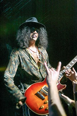 Slash from Guns & Roses 2003