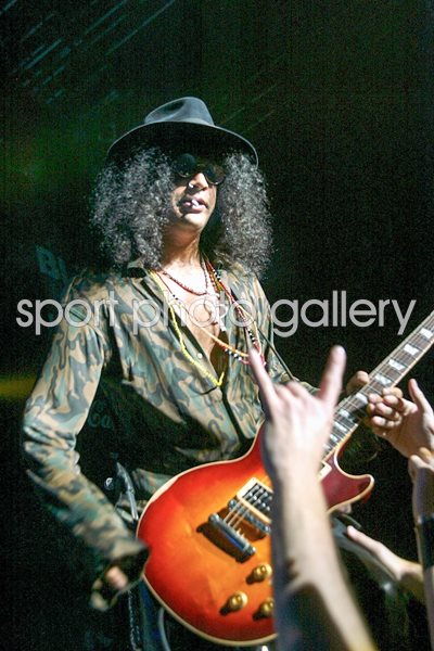Slash from Guns & Roses 2003