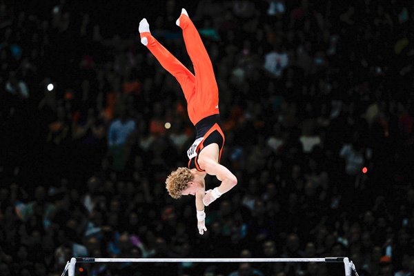 Epke Zonderland Holland World High Bar Champion Belgium 2013 