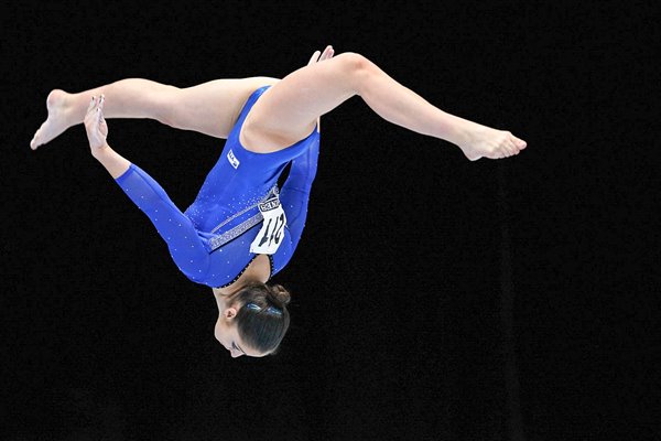 Aliya Mustafina Russia Beam Gold World Gymnastics 2013