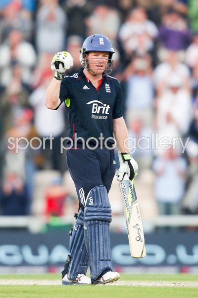 Eoin Morgan celebrates 100 in Decider v Pakistan
