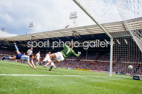Keith Houchen Coventry F.A Cup Final 1987