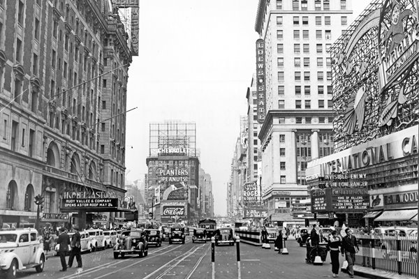 Times Square 1938