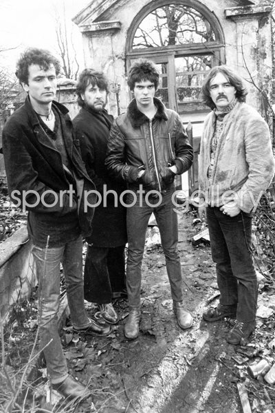 The Stranglers - Hangin' Around 1977