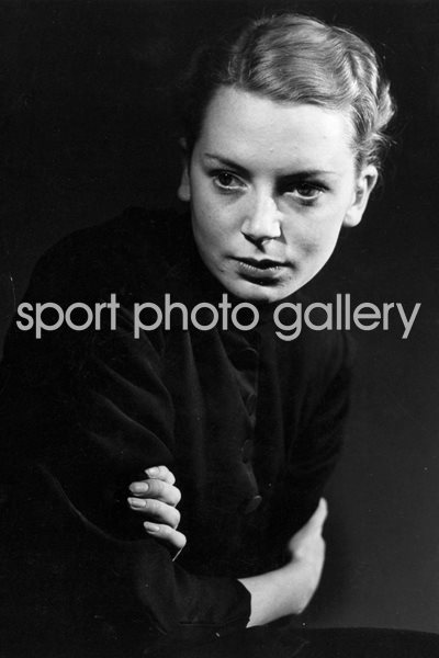 Deborah Kerr portrait 1940