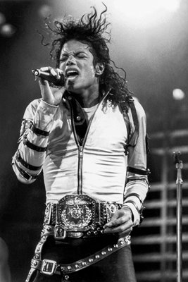 Michael Jackson performs 