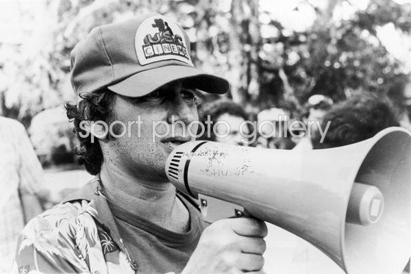 Steven Spielberg fiming E.T. 1982