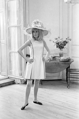 Catherine Deneuve 1966