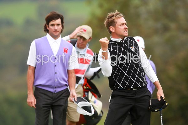 Ian Poulter celebrates - Day 2 Foursomes