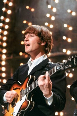 Lennon Sings