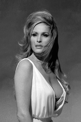 Ursula Andress 1964