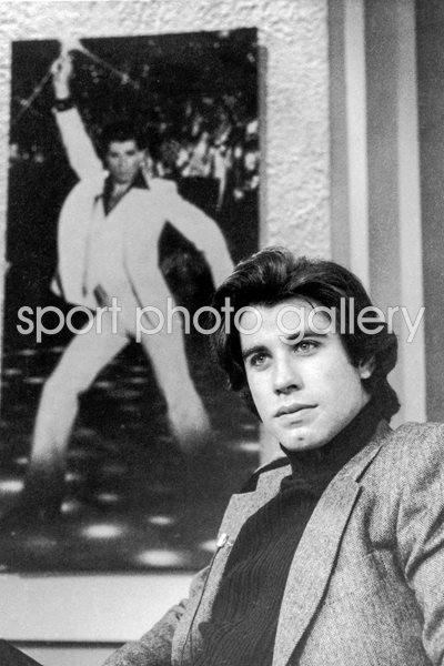 Travolta Saturday Night Fever 