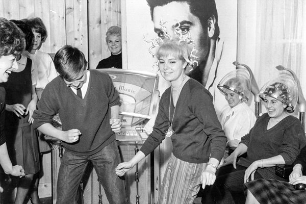 Teenagers' Salon 1962