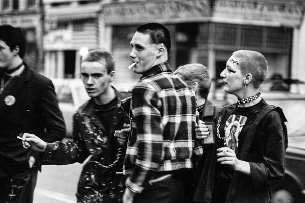 Punk Clubbers 1977