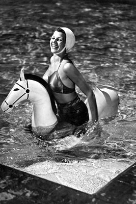  Rita Hayworth 1940