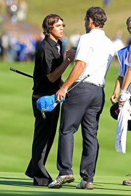 Rickie Fowler halves from 3 down with 3 to play