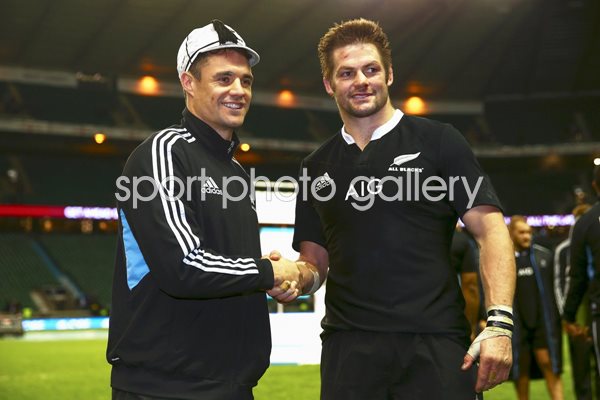 Dan Carter 100th cap with Richie McCaw Twickenham 2013