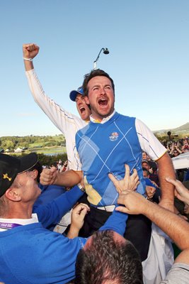 Fans salute Winning Point hero McDowell