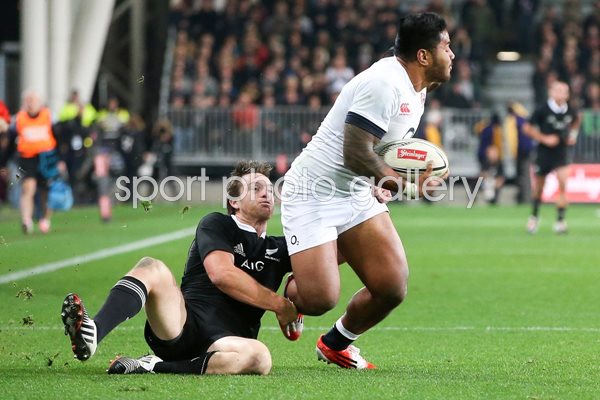 Manu Tuilagi England v New Zealand 2014