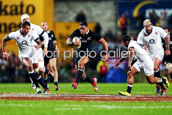 Malakai Fekitoa New Zealand v England Hamilton 2014