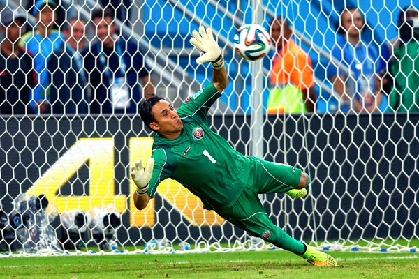 Keylor Navas Costa Rica save v Greece 2014 World Cup