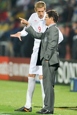 Peter Crouch Steven Gerrard England 2010