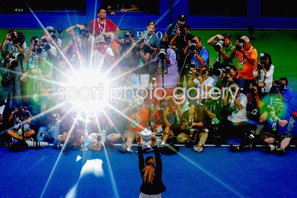 Serena Williams and photographers 2014 US Open