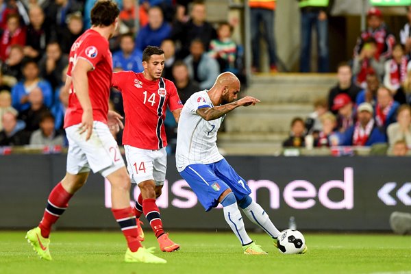 Simone Zaza Italy scores v Norway