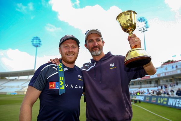 Andrew Gale & Jason Gillespie Pose with Trophy
