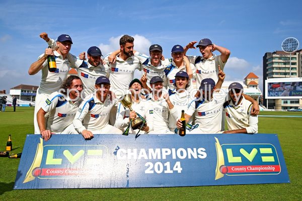 Yorkshire Winning Team Trent Bridge 2014 