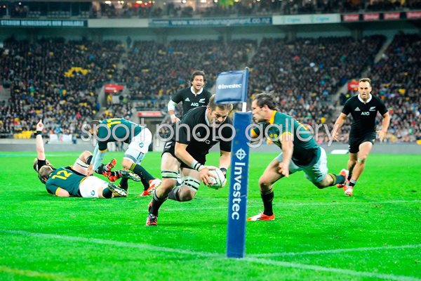 Richie McCaw scores 25th try New Zealand v South Africa 2014