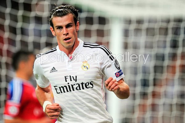 Gareth Bale of Real Madrid celebrate