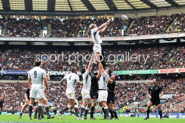 Tom Croft of England wins lineout ball 