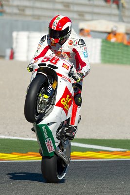 Marco Simoncelli Wheelie Valencia 2010