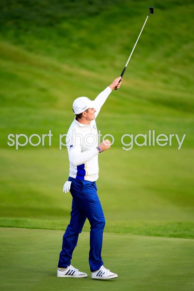 Justin Rose Day 2 Foursomes Putt 18th Green Gleneagles