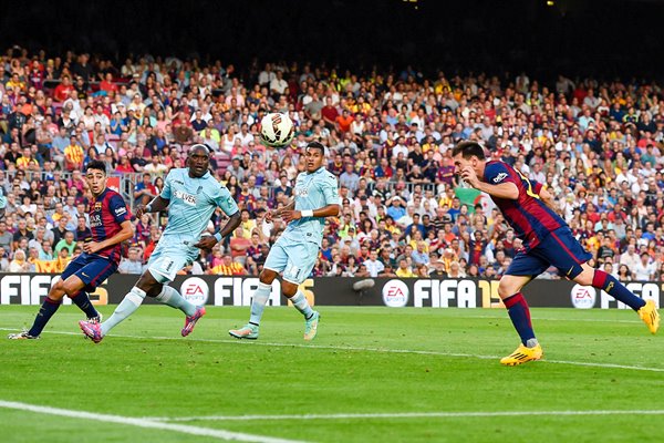  Lionel Messi Barcelona 400th Career Goal