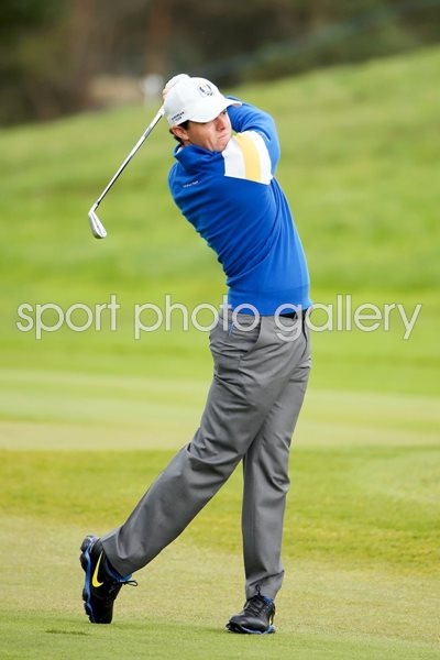 Rory McIlroy beats Rickie Fowler 2014 Ryder Cup Singles